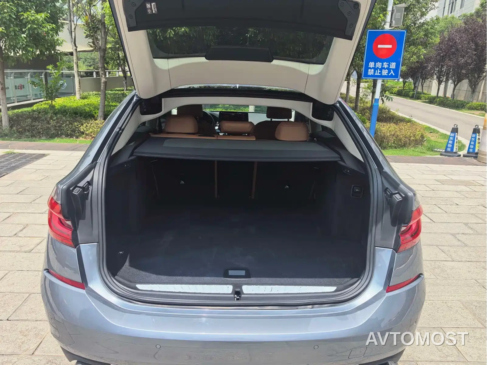 BMW 6 Series GT 2021 630i Luxury Design Package — фото 16