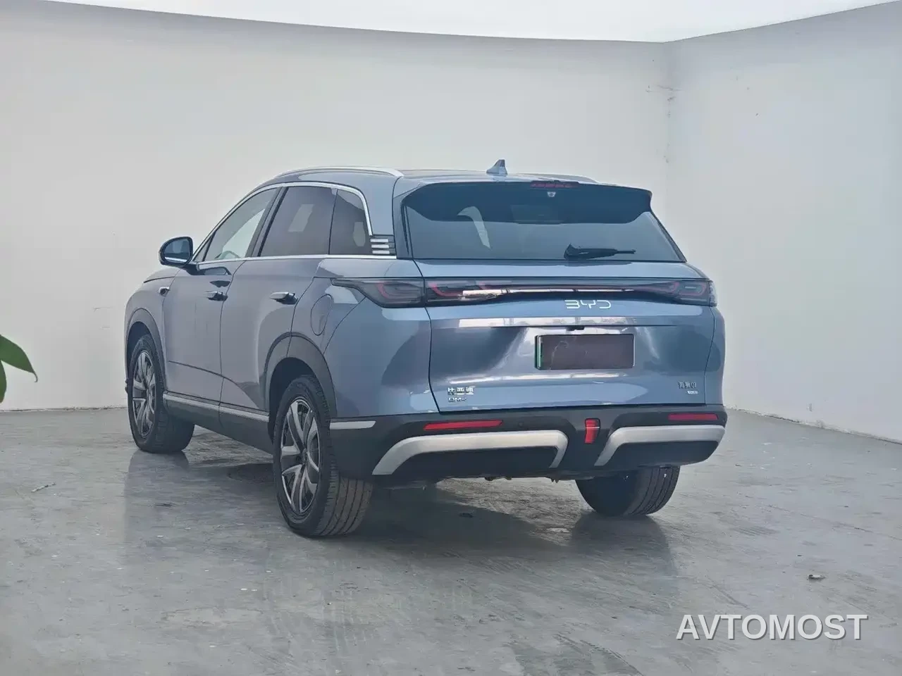 BYD Hai Shi 07 DM-i 2025 150 Pilot+ Edition — фото 10