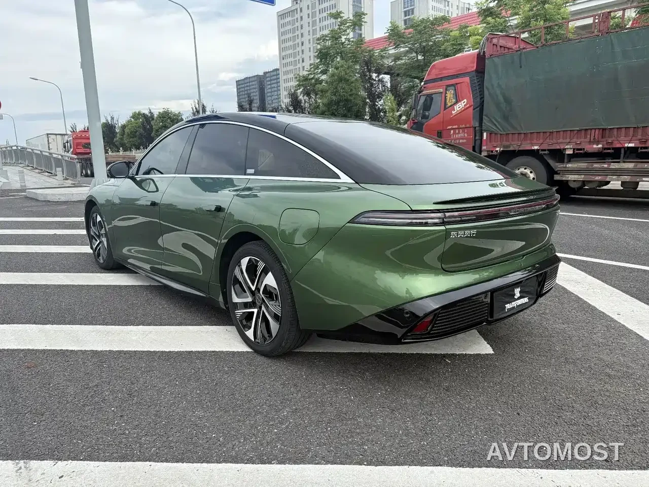 Dongfeng Fengxing Stellar S7 2024 555 Joy Edition — фото 5