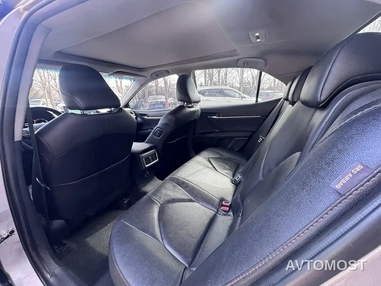 Toyota Camry 2021 Hybrid 2.5HG Luxury Edition — фото 5