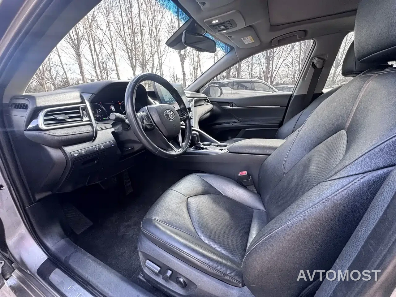 Toyota Camry 2021 Hybrid 2.5HG Luxury Edition — фото 6