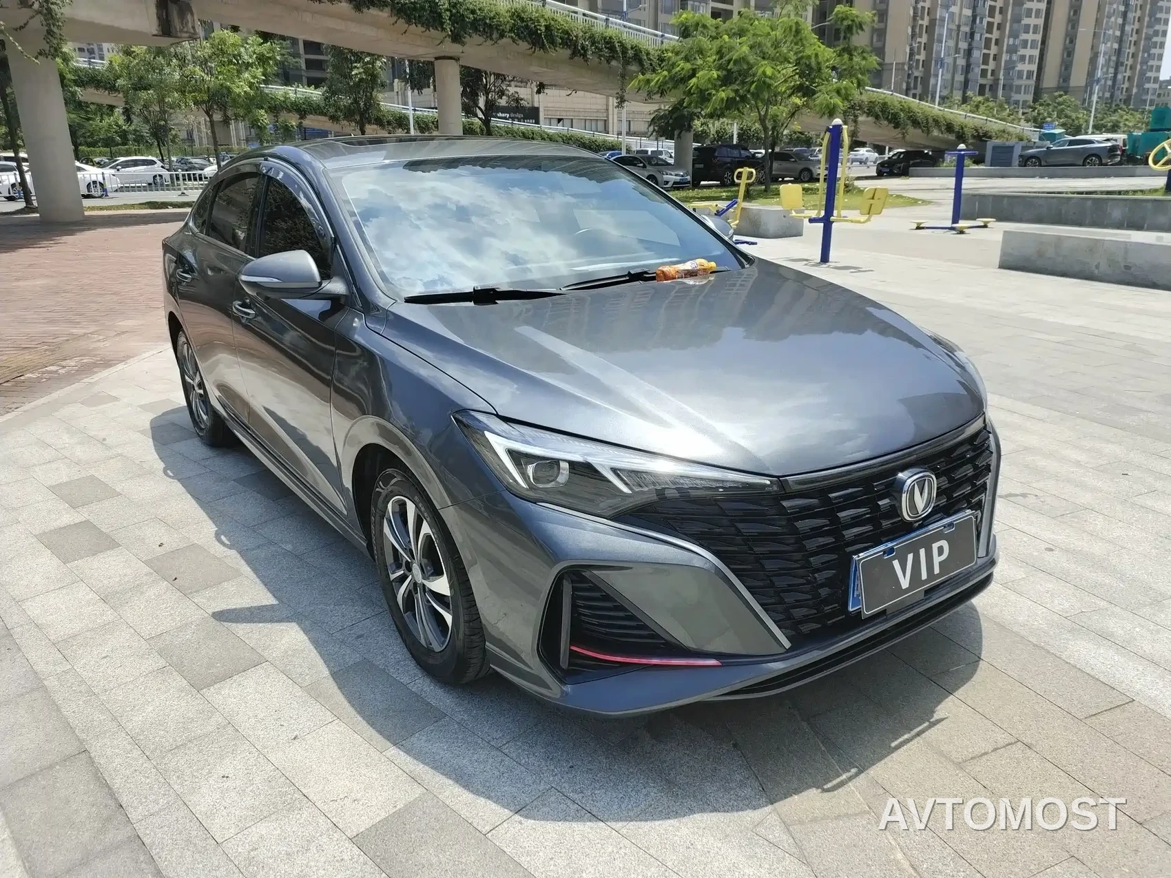 Changan Eado 2023 Enjoy Edition PLUS Blue Whale NE 1.4T GDI DCT Premium Edition — фото 3