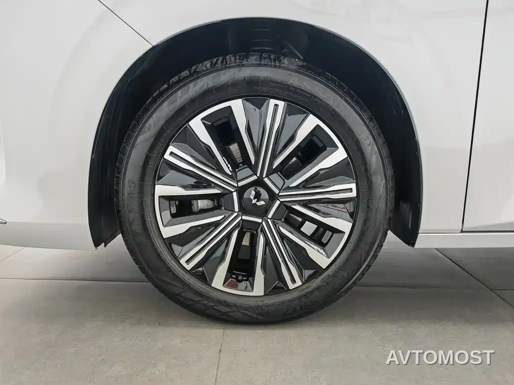 Wuling Motors Xingguang 730 2025 Model Base Version — фото 15
