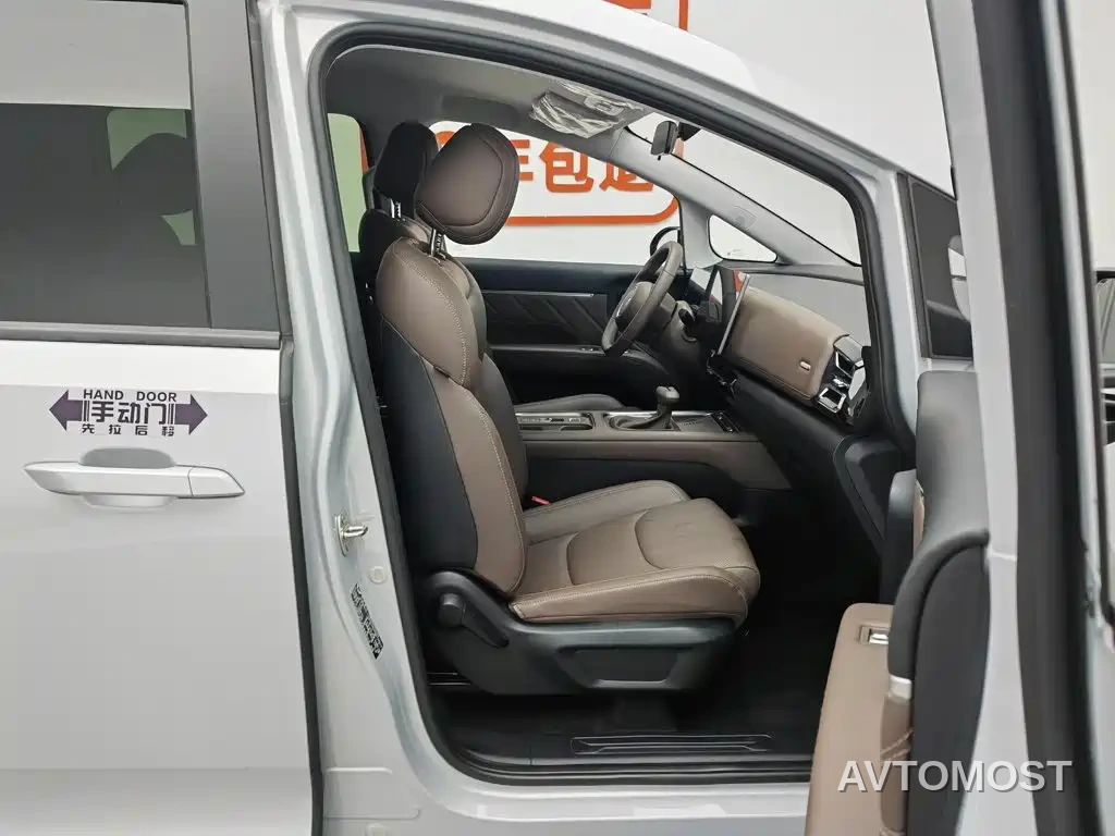 Wuling Motors Xingguang 730 2025 Model Base Version — фото 21