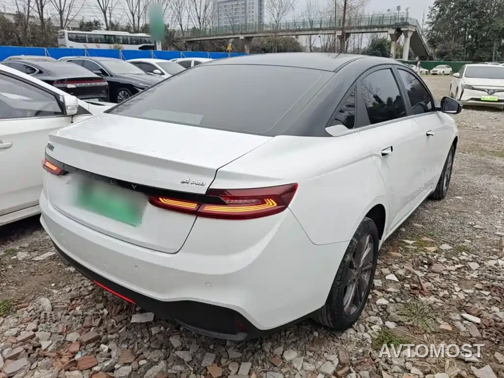 Geely Geometry A 2022 Model Pro 430KM Green Apple Pro — фото 7