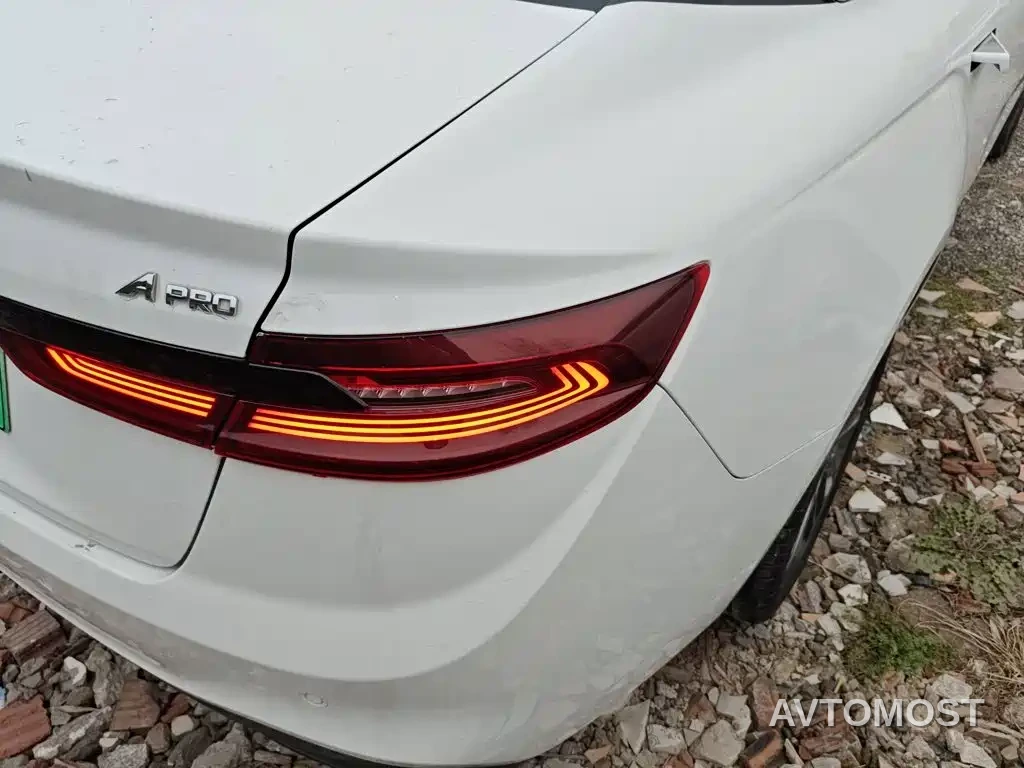 Geely Geometry A 2022 Model Pro 430KM Green Apple Pro — фото 8