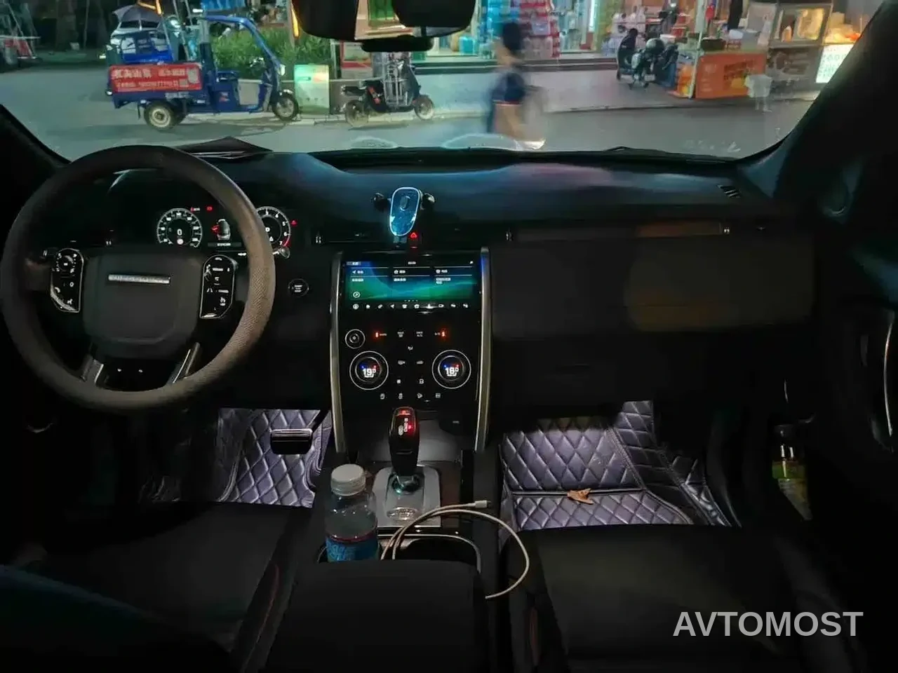 Land Rover Discovery Sport PHEV 2021 P300e Performance Tech Edition — фото 6