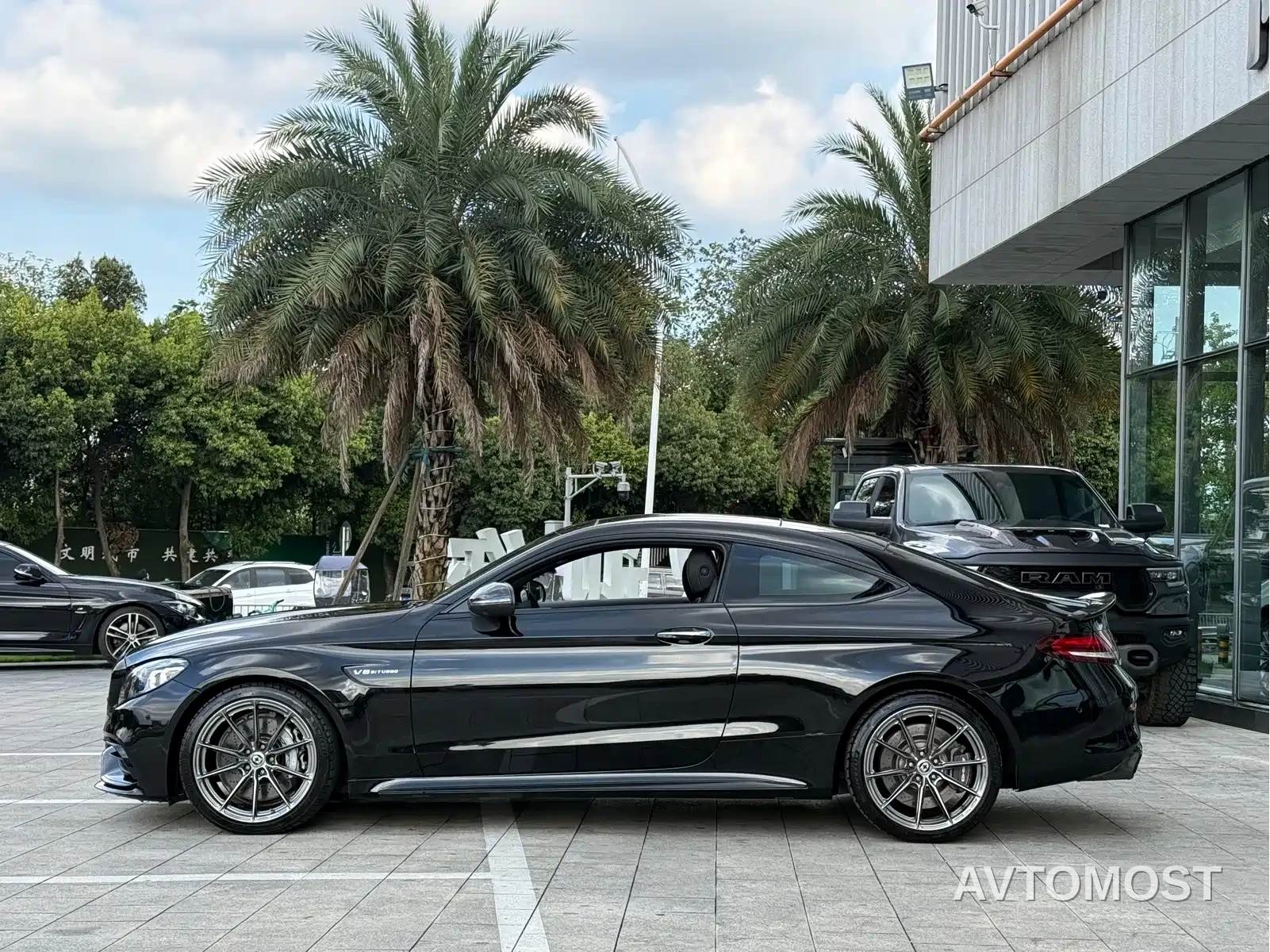 Mercedes-Benz C-Class AMG 2021 AMG C 63 Coupe — фото 3