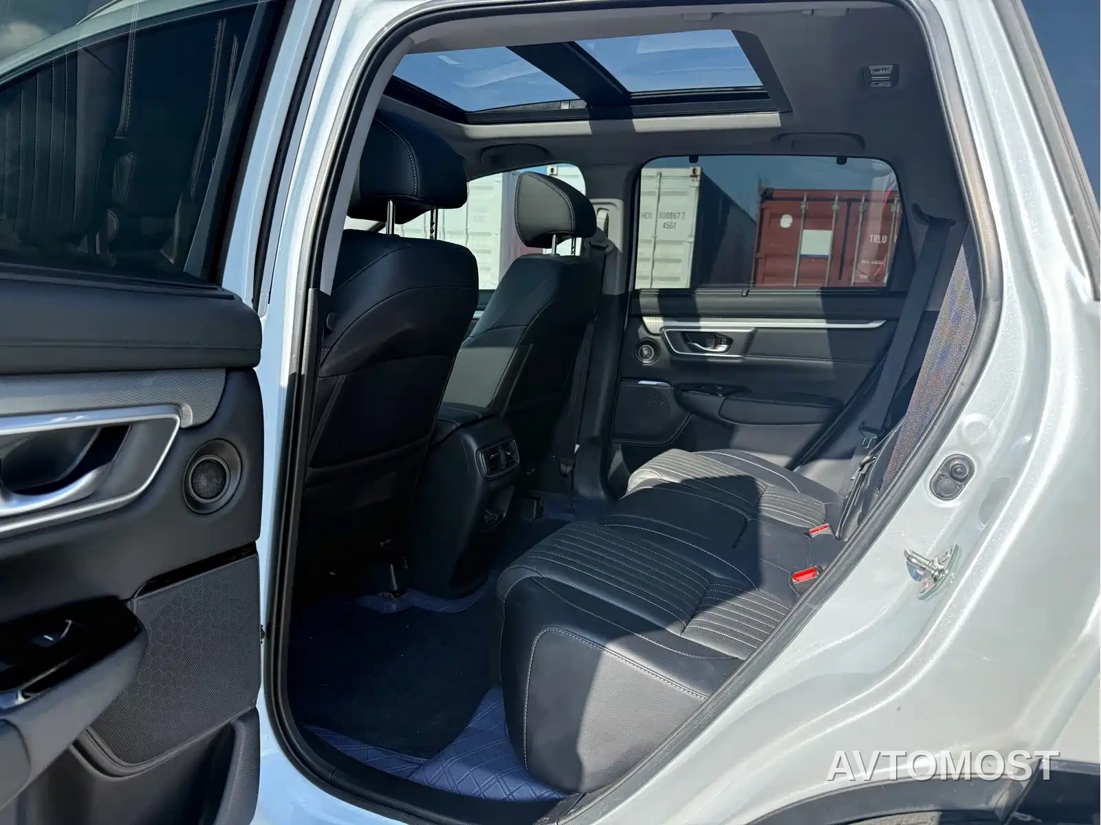 Honda Breeze New Energy 2022 e:PHEV Premium Edition — фото 8
