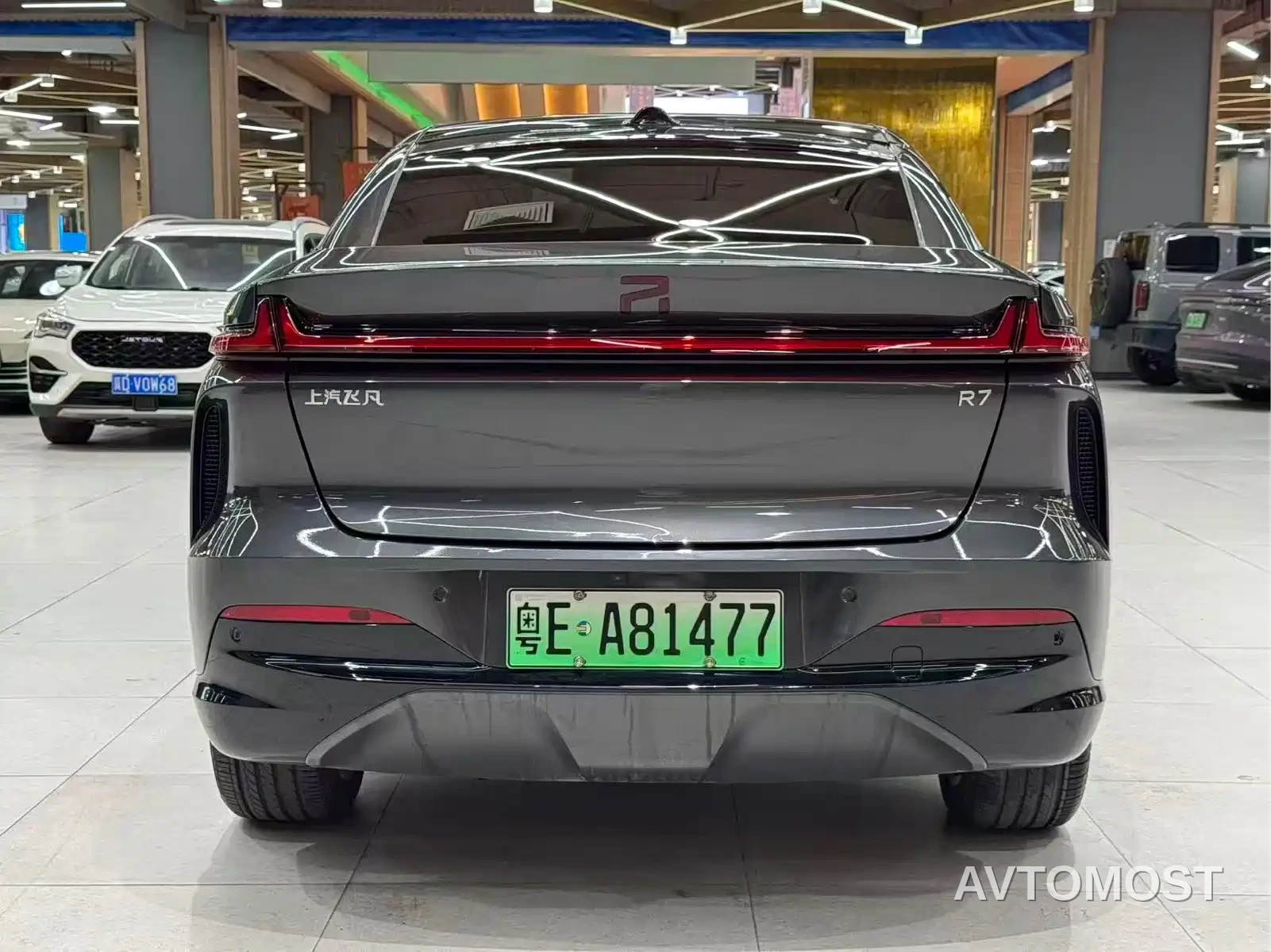 Roewe Feifan R7 2023 Long Range Screen Dominator Edition — фото 7