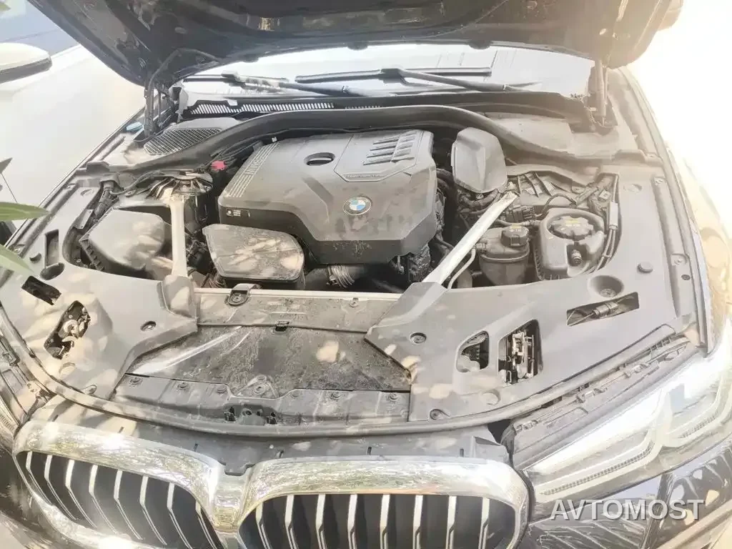 BMW 5 Series (Import) 2022 Model Second Facelift 530i M Sport Package — фото 8