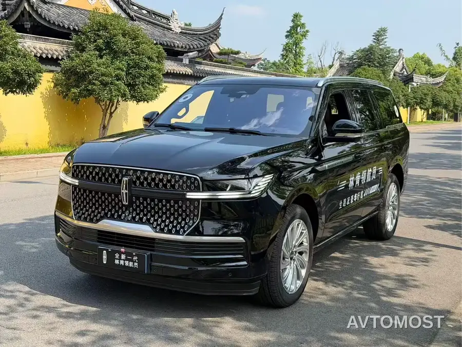 Lincoln Navigator 2025 3.5T President Edition
