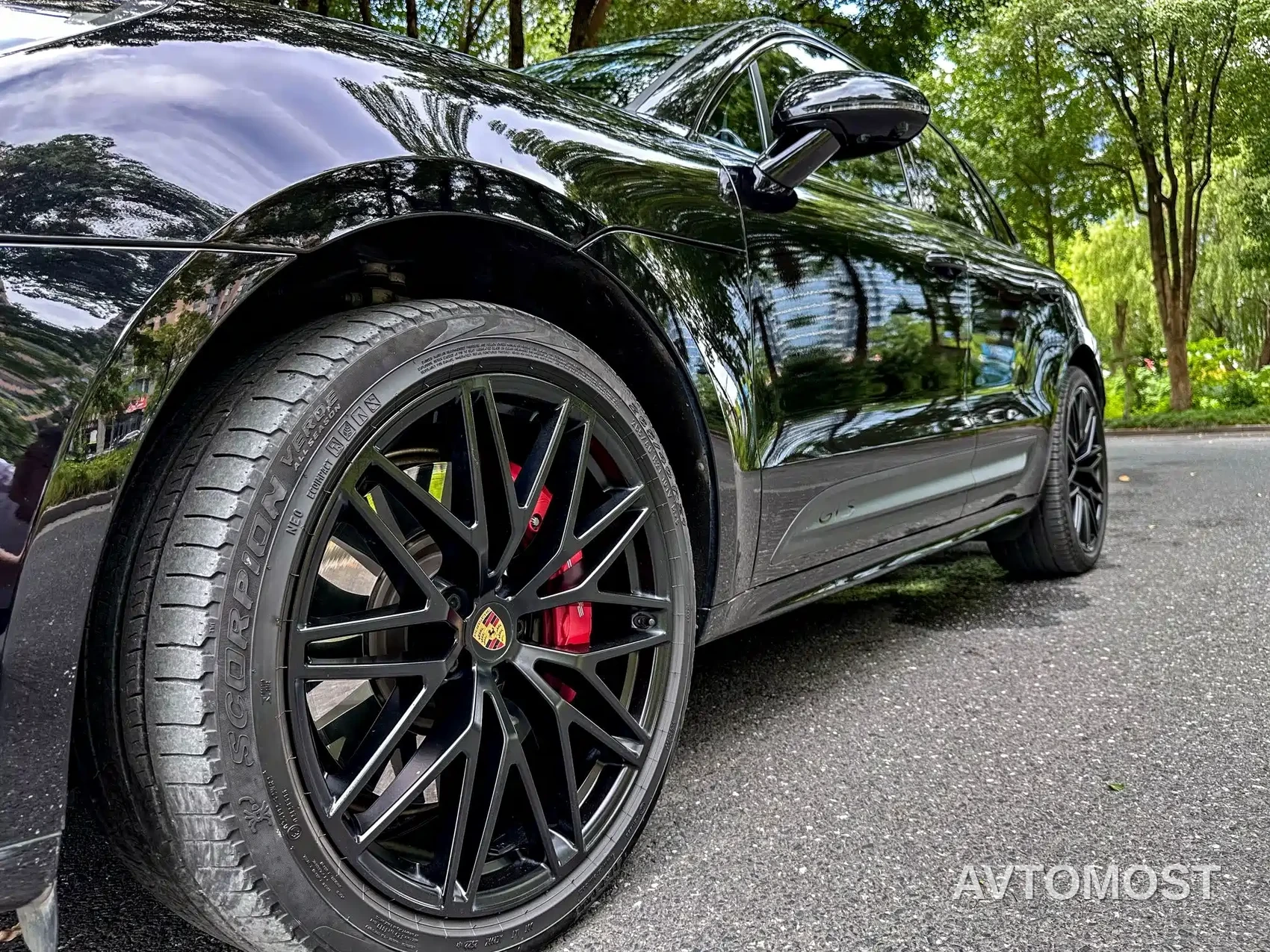 Porsche Macan 2022 Macan GTS 2.9T — фото 6