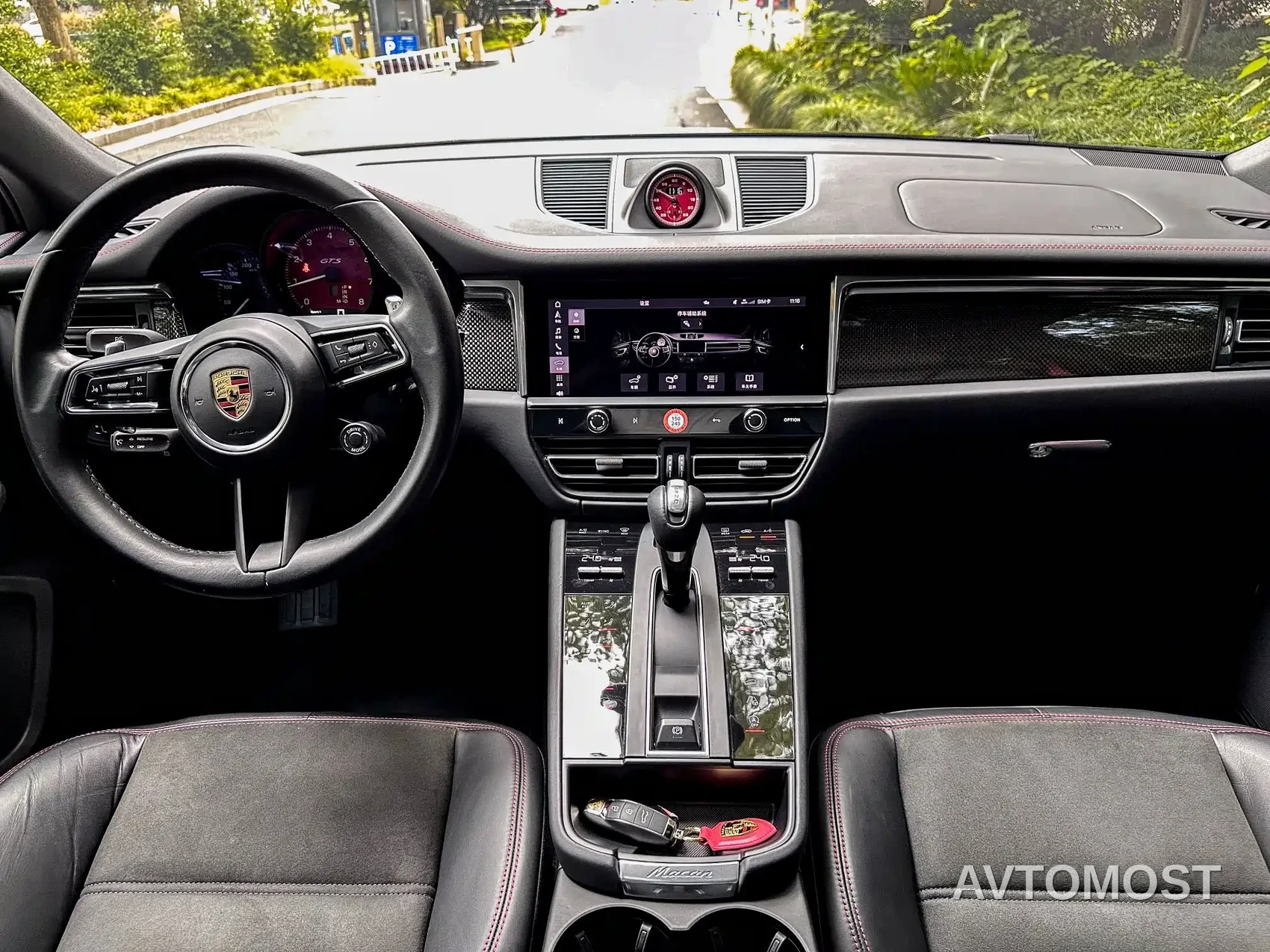 Porsche Macan 2022 Macan GTS 2.9T — фото 8