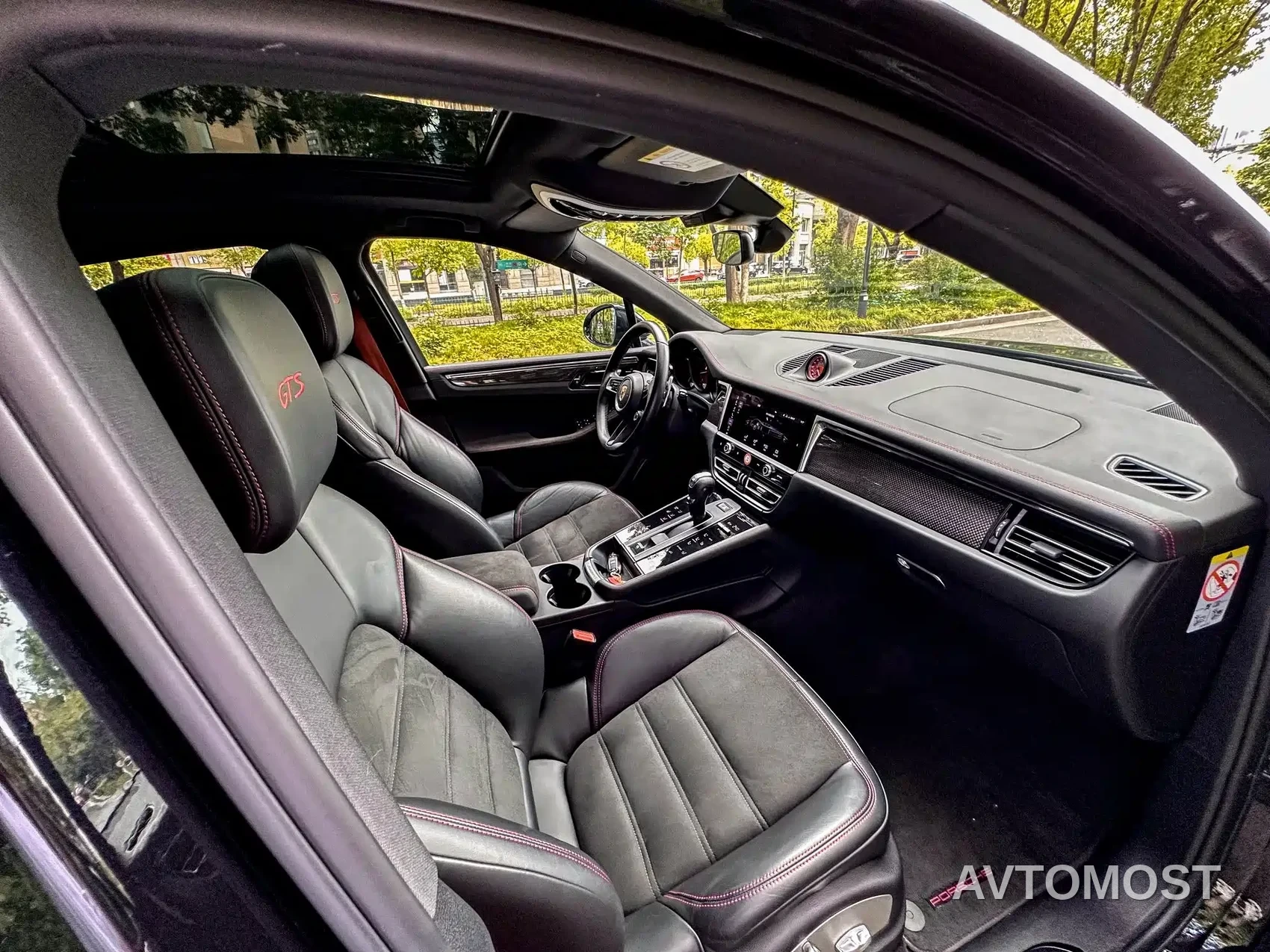 Porsche Macan 2022 Macan GTS 2.9T — фото 9
