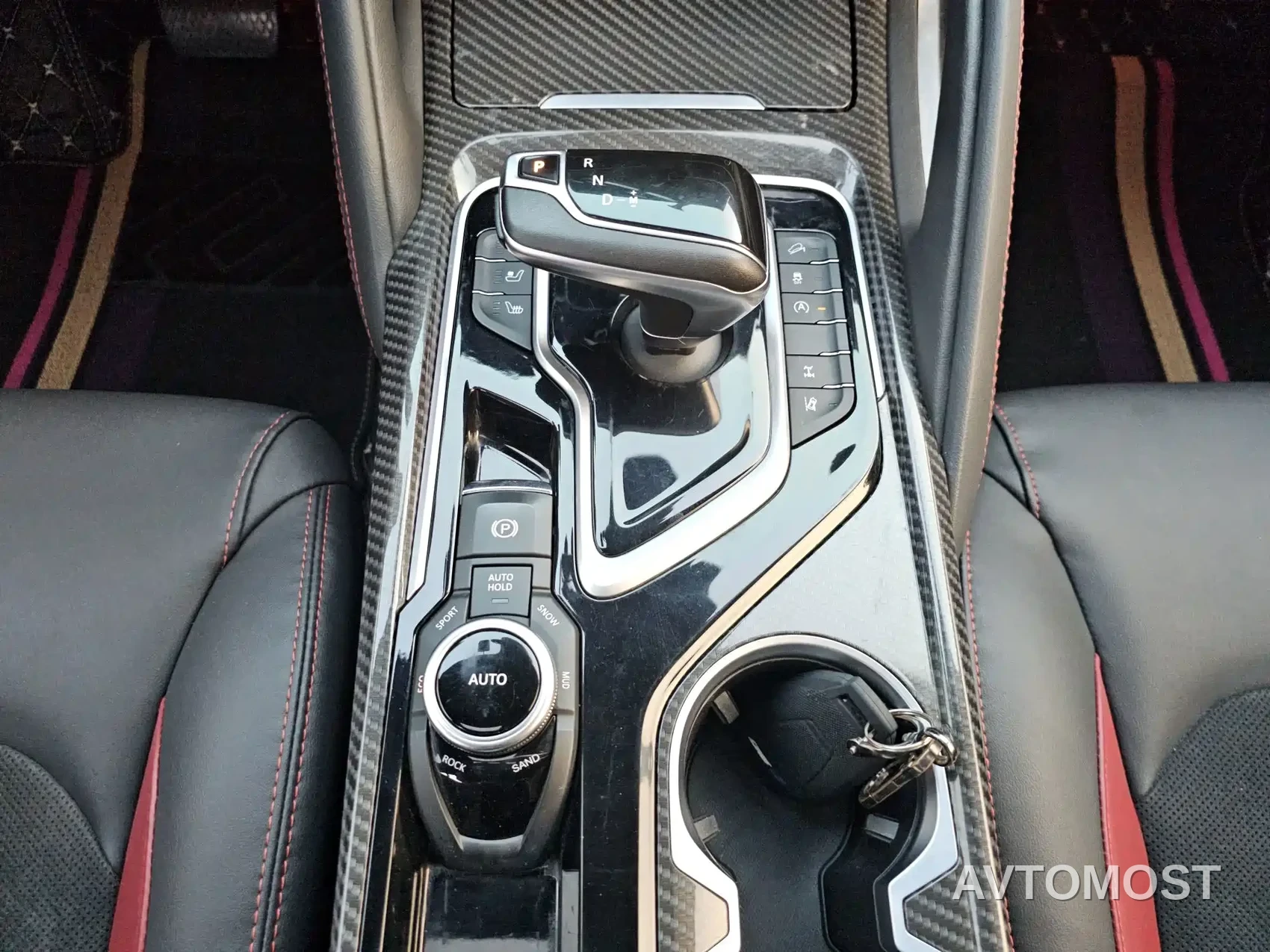 SAIC Maxus D90 Pro 2021 2.0T Diesel 4WD Alxa Edition 7-Seater — фото 15