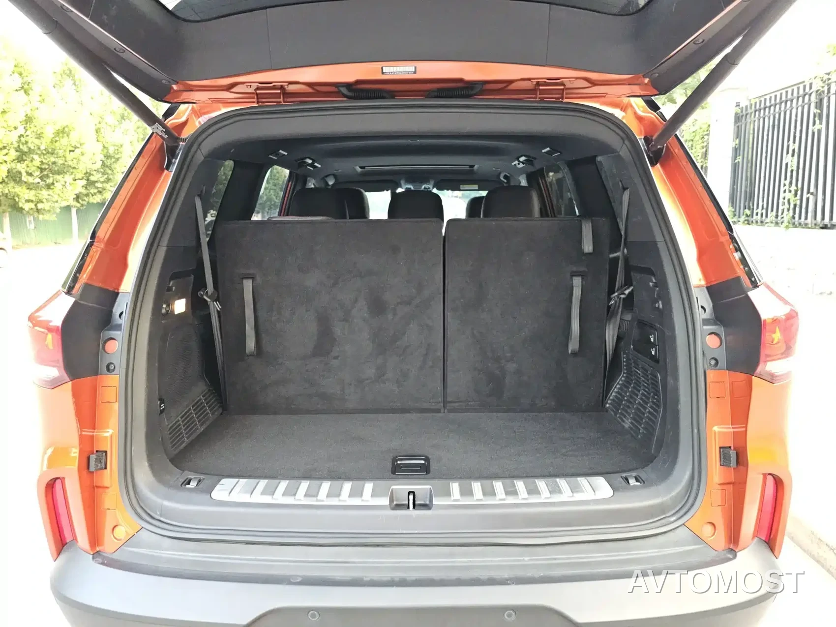 SAIC Maxus D90 Pro 2021 2.0T Diesel 4WD Alxa Edition 7-Seater — фото 19