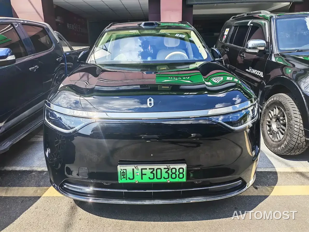 AITO M8 2025 Model Extended Range Max+ Edition 53.4kWh 6-Seater — фото 2