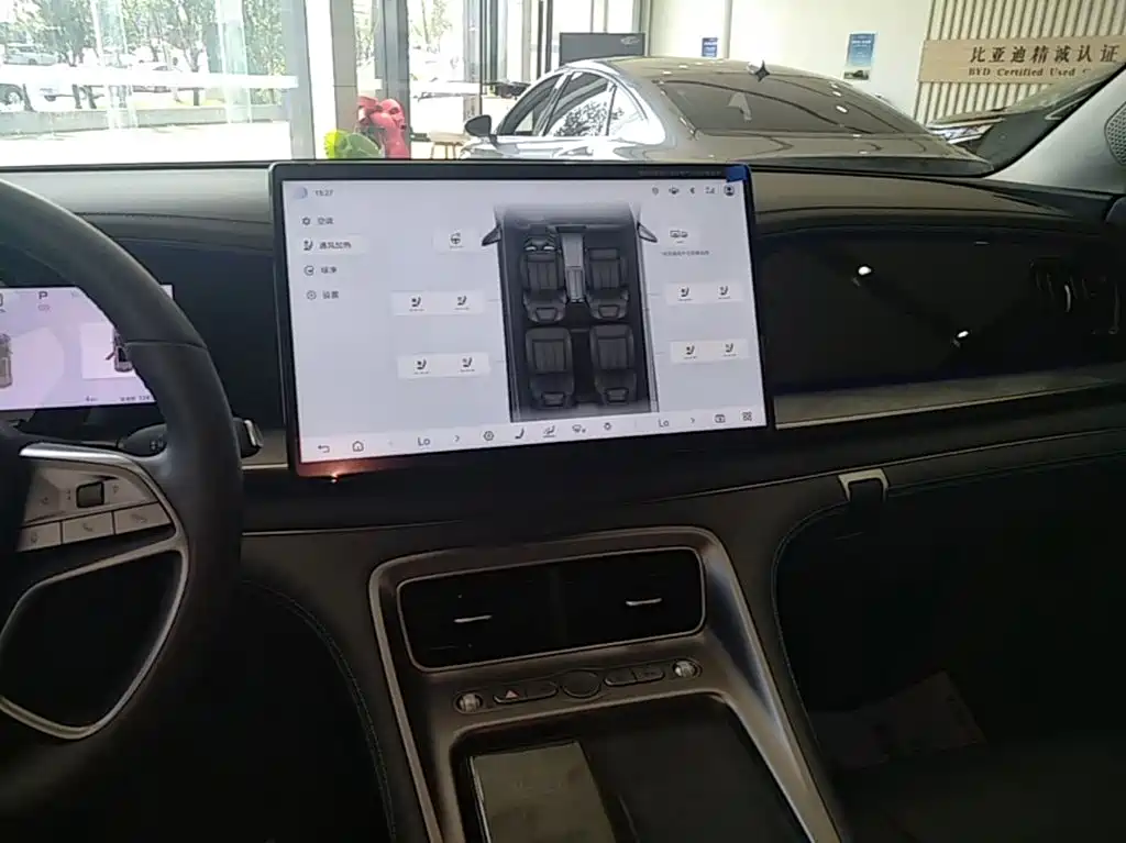 BYD Hai Shi 07 DM-i 2025 150 Pilot+ Edition — фото 13