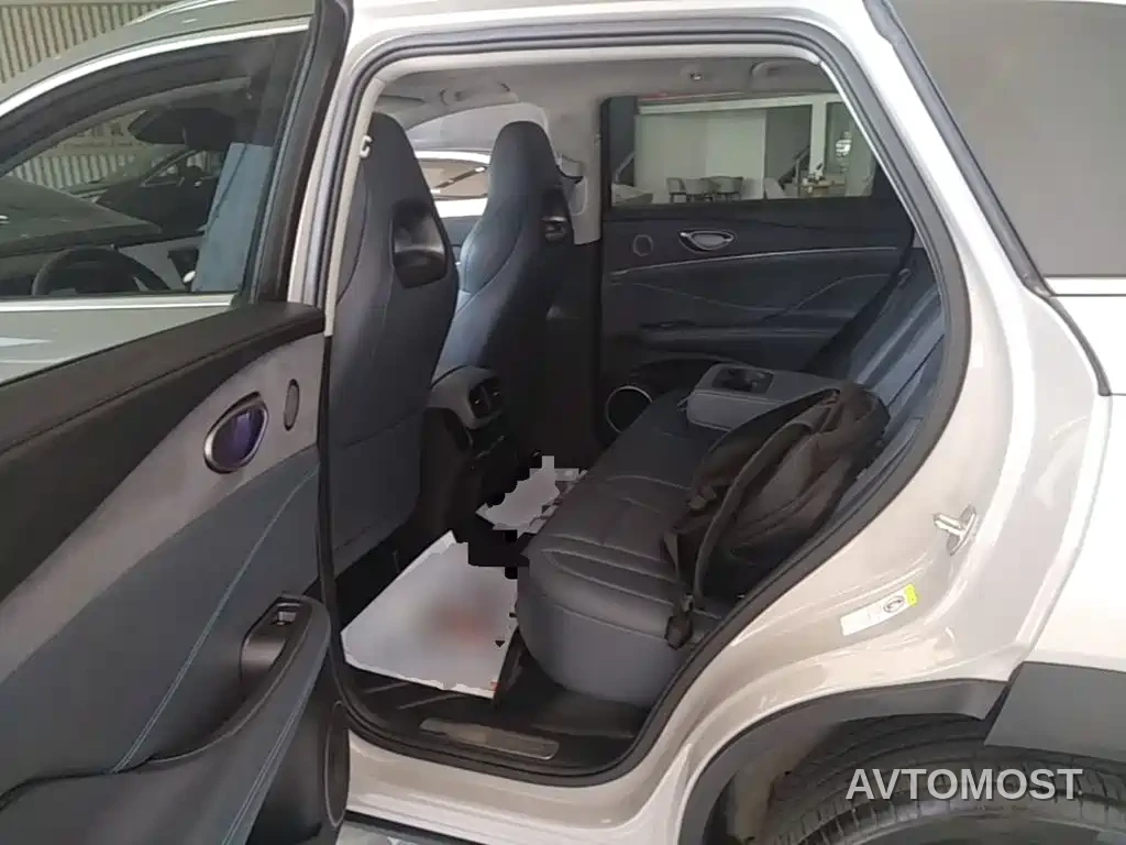 BYD Hai Shi 07 DM-i 2025 150 Pilot+ Edition — фото 17