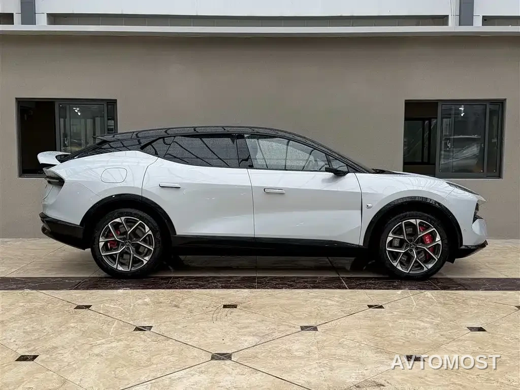 Lotus FOR ME 2026 Model Base 4-Seater — фото 3