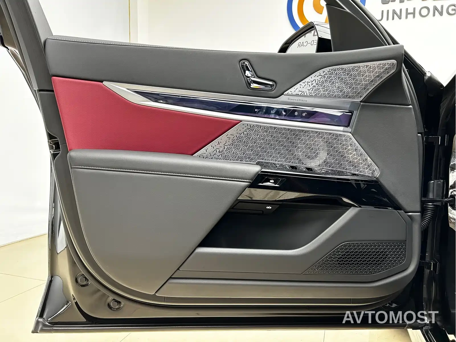BMW i7 2023 eDrive50L Leading M Sport Package — фото 3