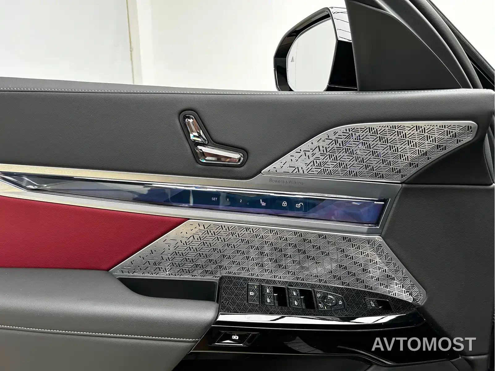 BMW i7 2023 eDrive50L Leading M Sport Package — фото 4