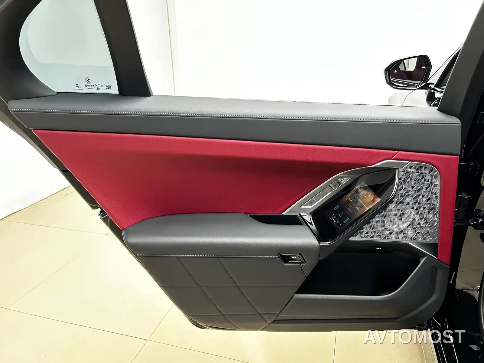 BMW i7 2023 eDrive50L Leading M Sport Package — фото 19