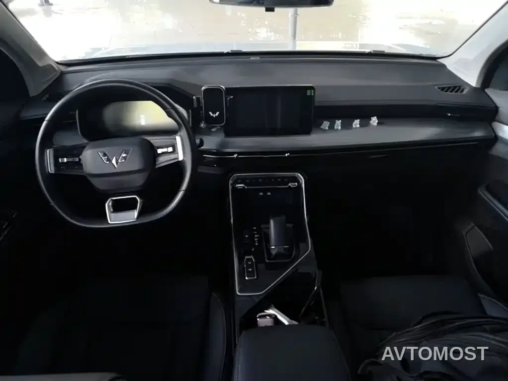 Wuling Xingchen 2022 2.0L DHT Electric Power Edition — фото 8