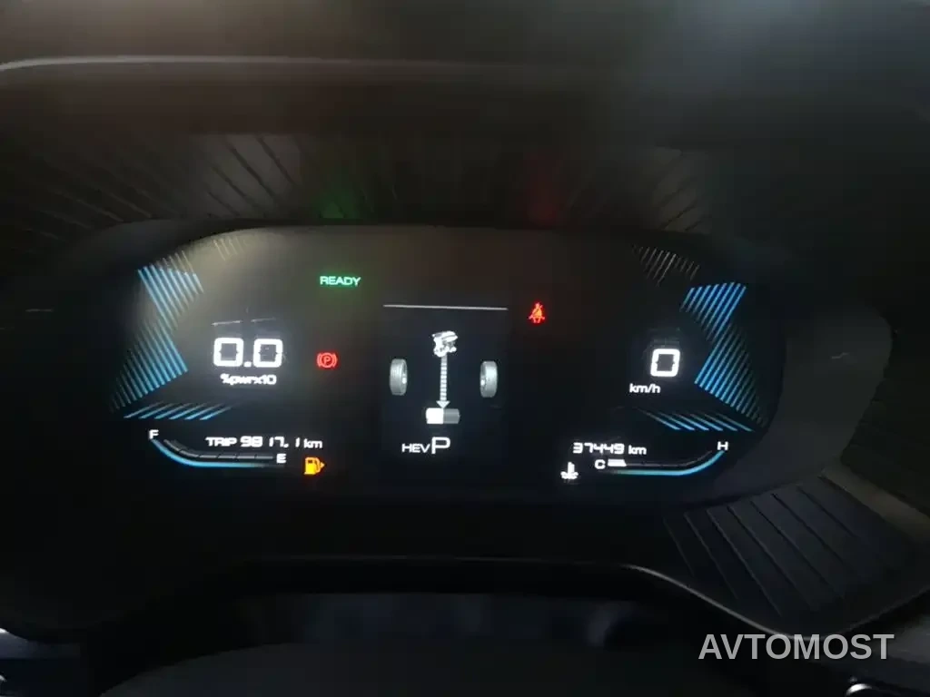 Wuling Xingchen 2022 2.0L DHT Electric Power Edition — фото 10