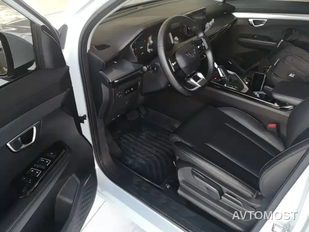Wuling Xingchen 2022 2.0L DHT Electric Power Edition — фото 14
