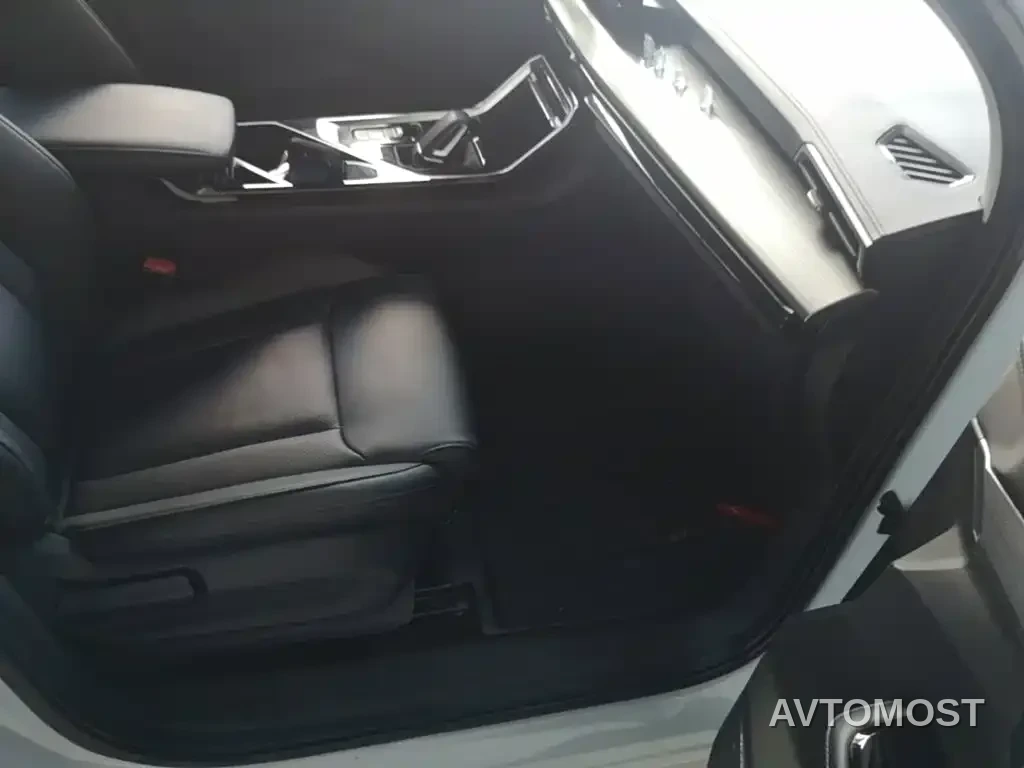Wuling Xingchen 2022 2.0L DHT Electric Power Edition — фото 23