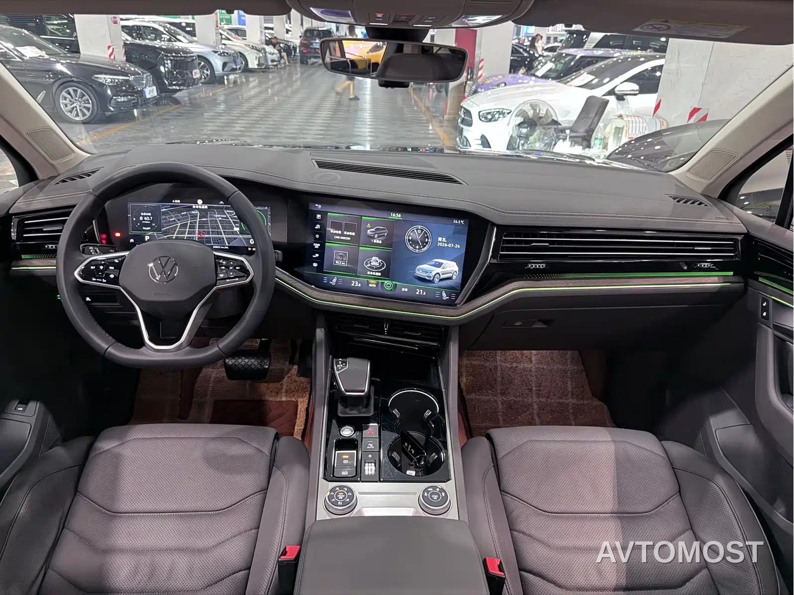 Volkswagen Touareg 2023 3.0TSI R-Line Black Sports Package — фото 8