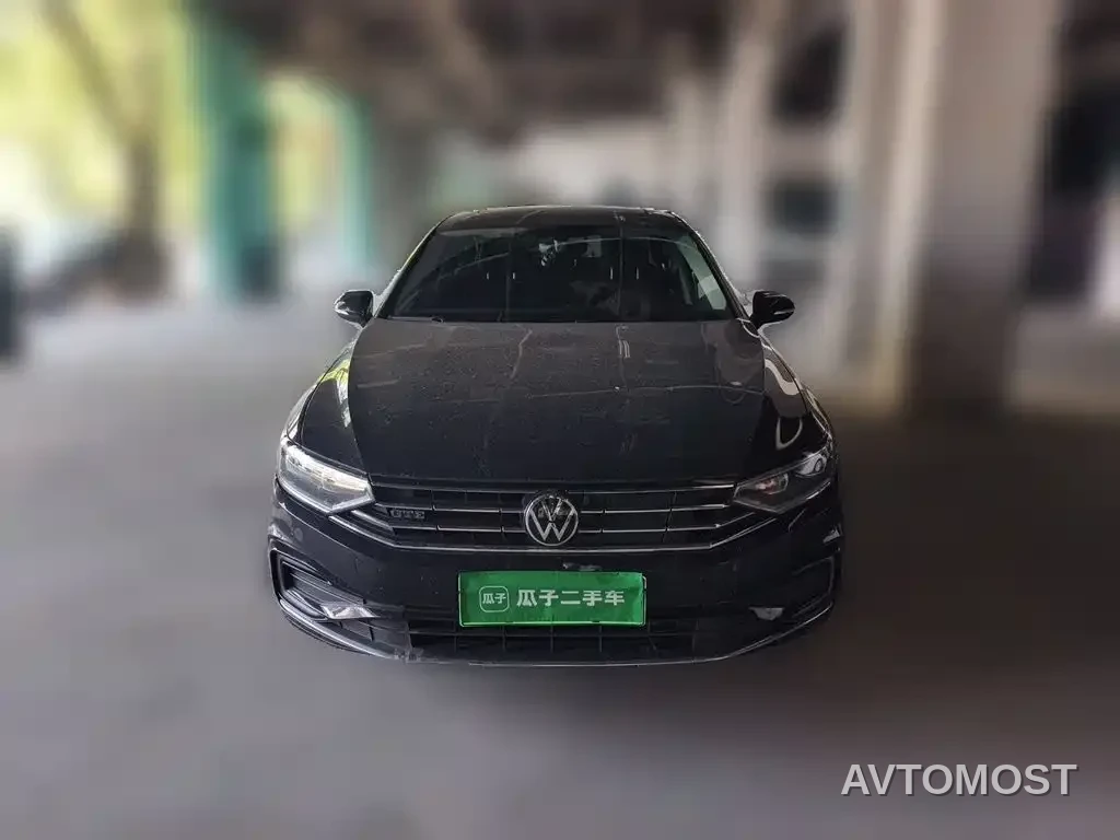 Volkswagen Magotan GTE Plug-in Hybrid 2020 GTE Luxury — фото 24