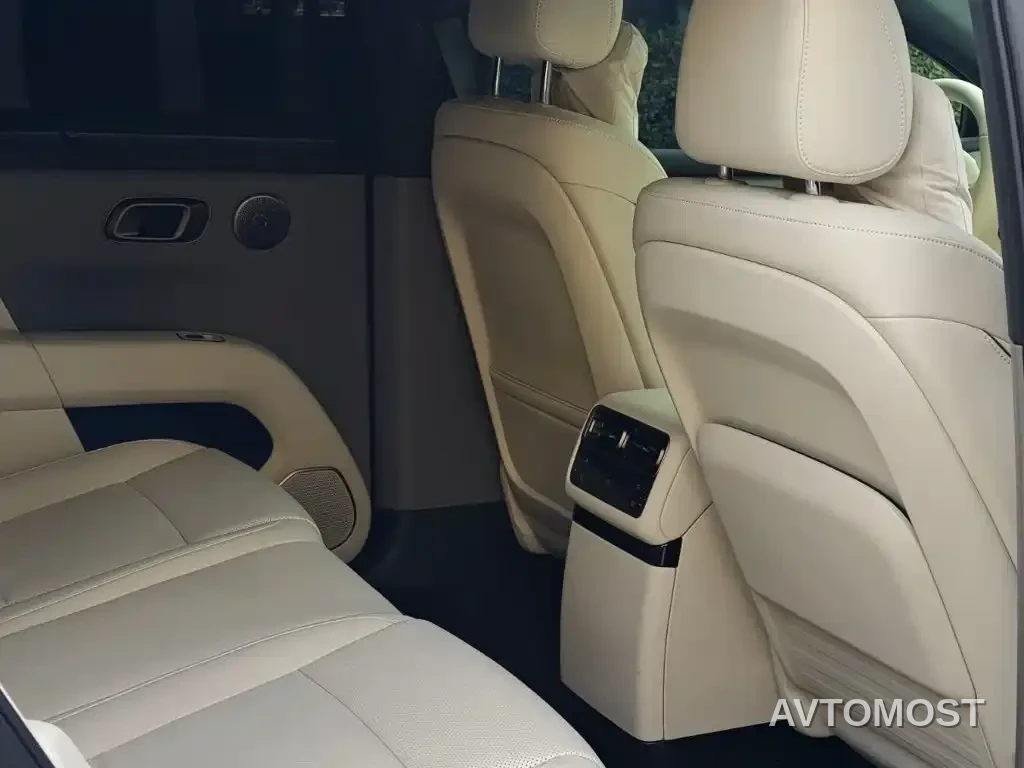 Li Auto i6 2025 2WD Base Model — фото 11