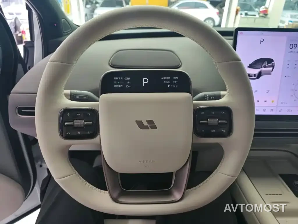 Li Auto i6 2025 2WD Base Model — фото 16