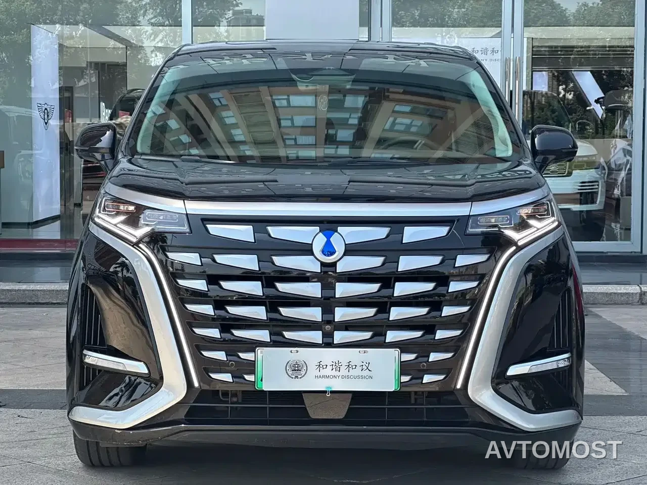 Denza D9 2022 DM-i 970 AWD Flagship — фото 3