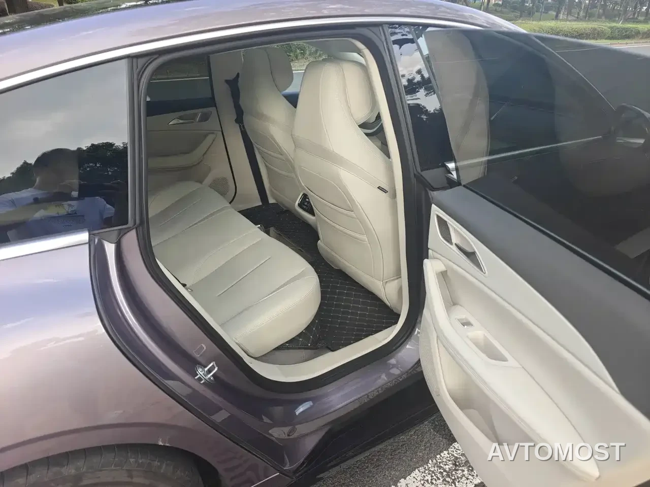 Dongfeng Fengxing Stellar S7 2025 235 Extended Range Luxury — фото 5