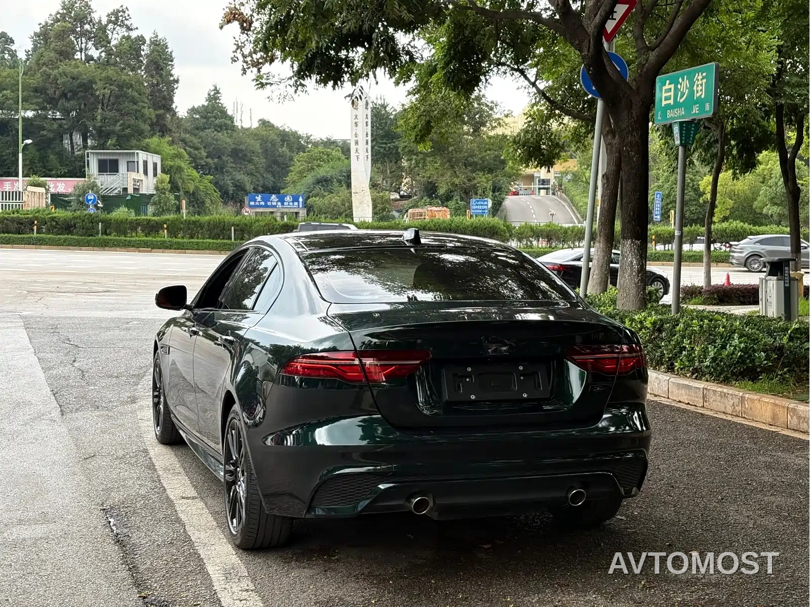 Jaguar XEL 2024 Model 2.0T 250PS R-DYNAMIC S Progressive Sport Edition — фото 9