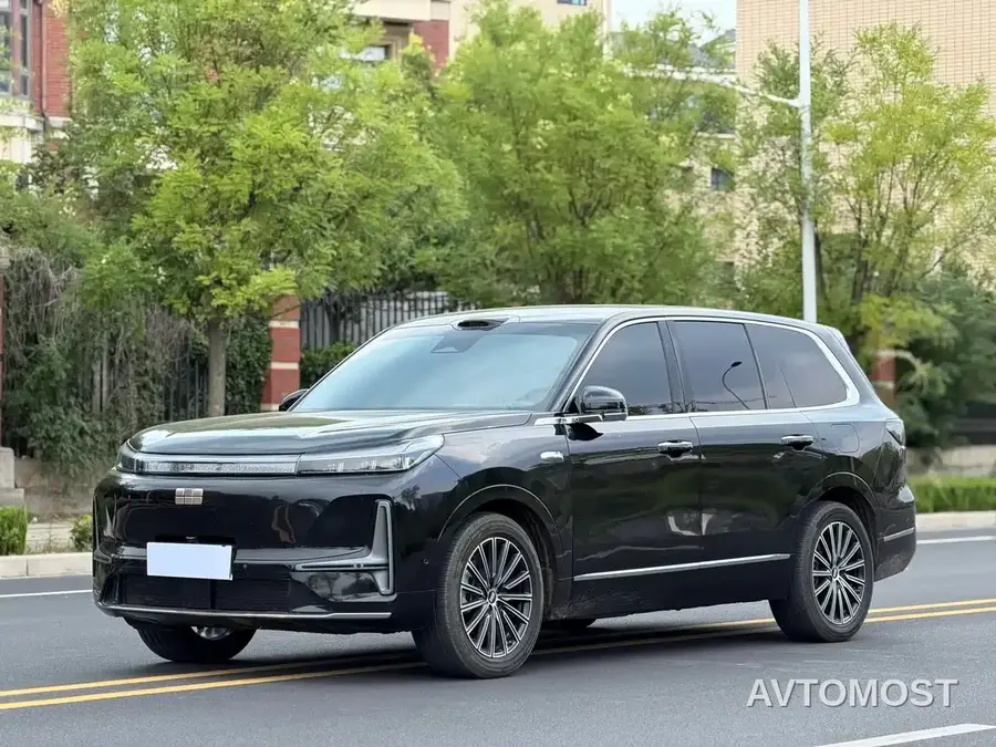 Geely Galaxy M9 2025 Base Model