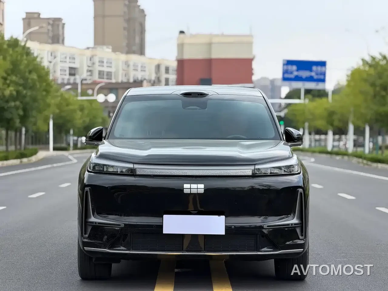 Geely Galaxy M9 2025 Base Model — фото 2