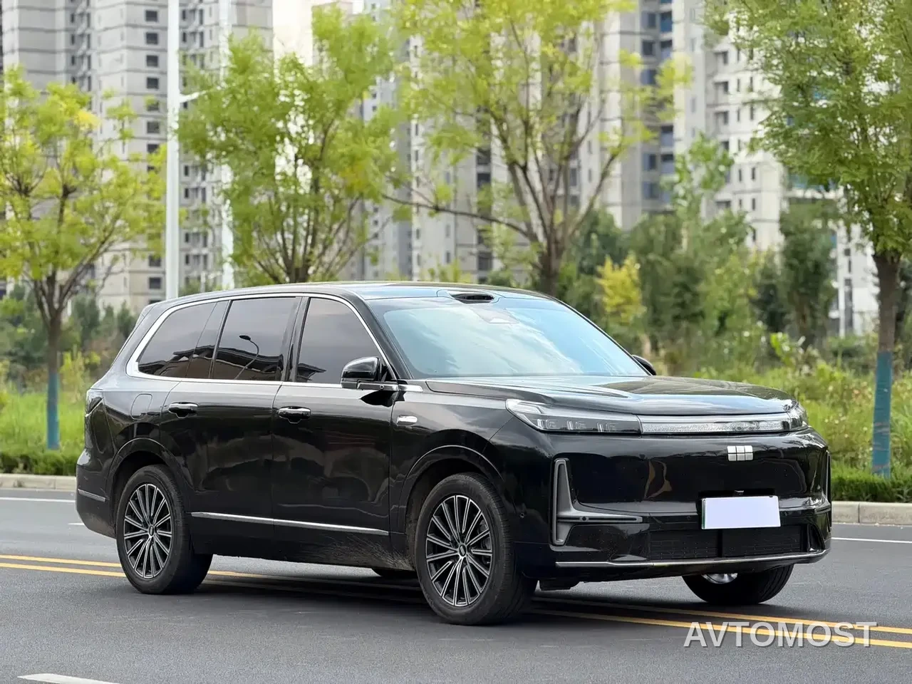 Geely Galaxy M9 2025 Base Model — фото 3