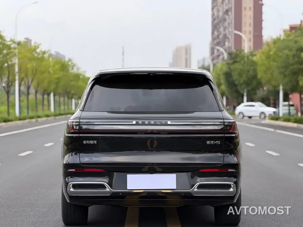 Geely Galaxy M9 2025 Base Model — фото 5
