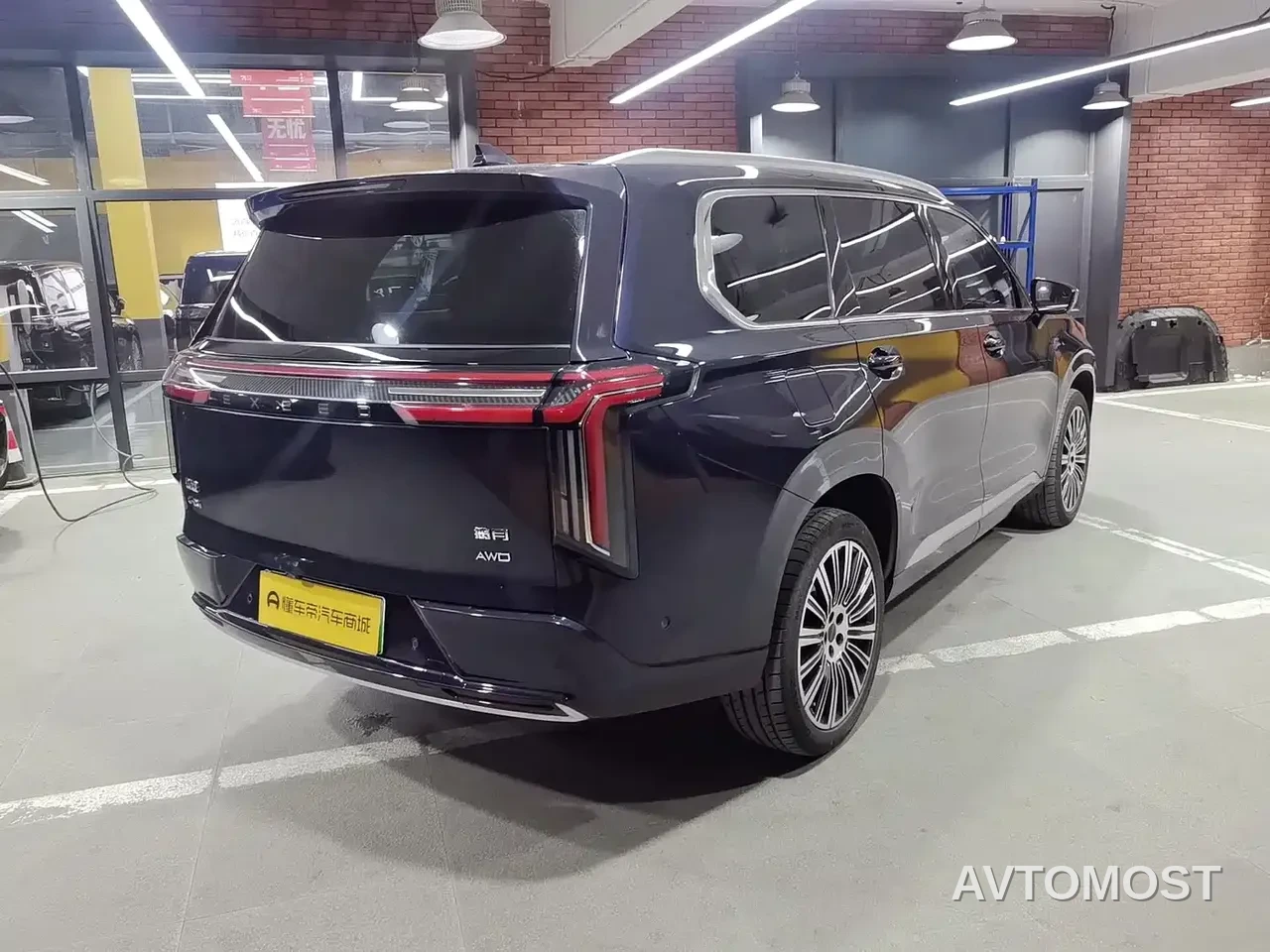 Exeed Landmark C-DM 2025 180 Ultra Long Range AWD (6-Seater) — фото 3