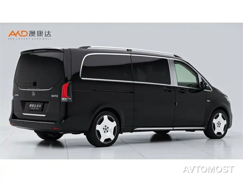 Mercedes-Benz V-Class 2024 V 300 L Long Wheelbase Luxury Edition — фото 3
