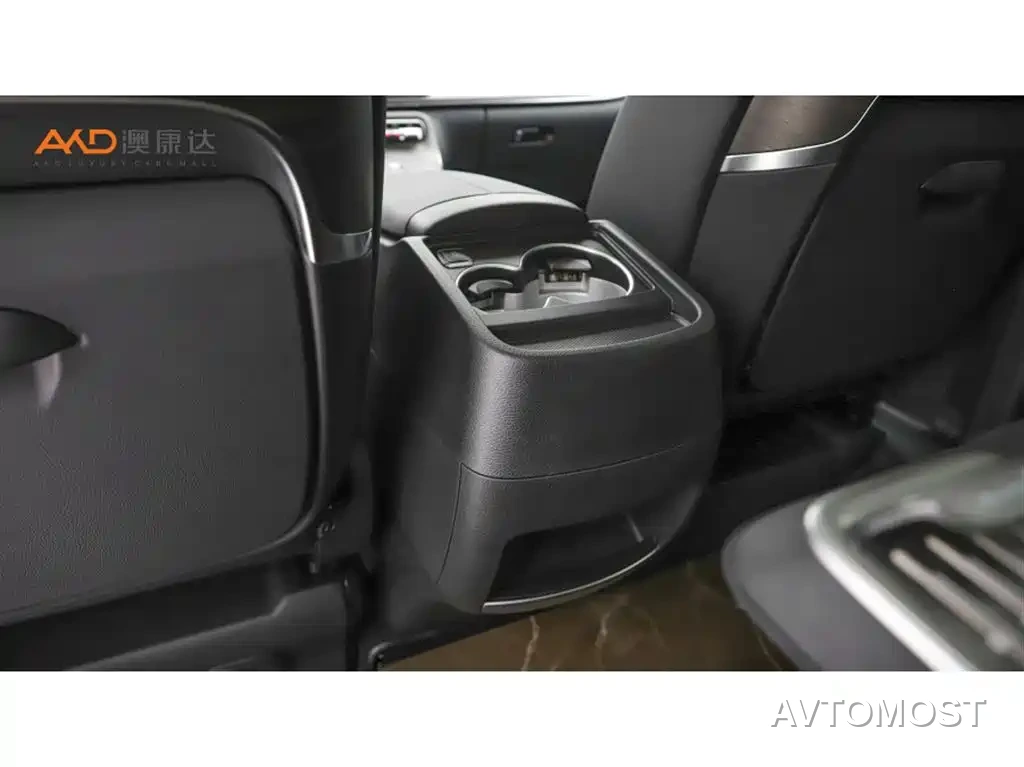 Mercedes-Benz V-Class 2024 V 300 L Long Wheelbase Luxury Edition — фото 10