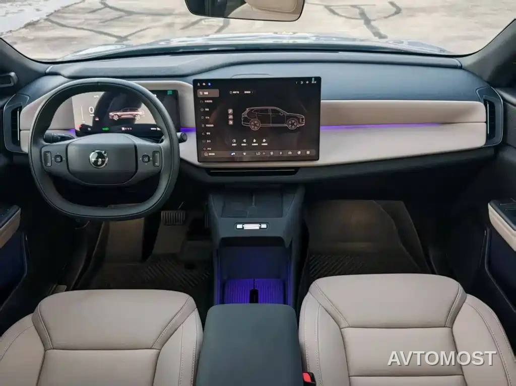 Volvo XC70 Plug-in Hybrid 2025 Standard — фото 15