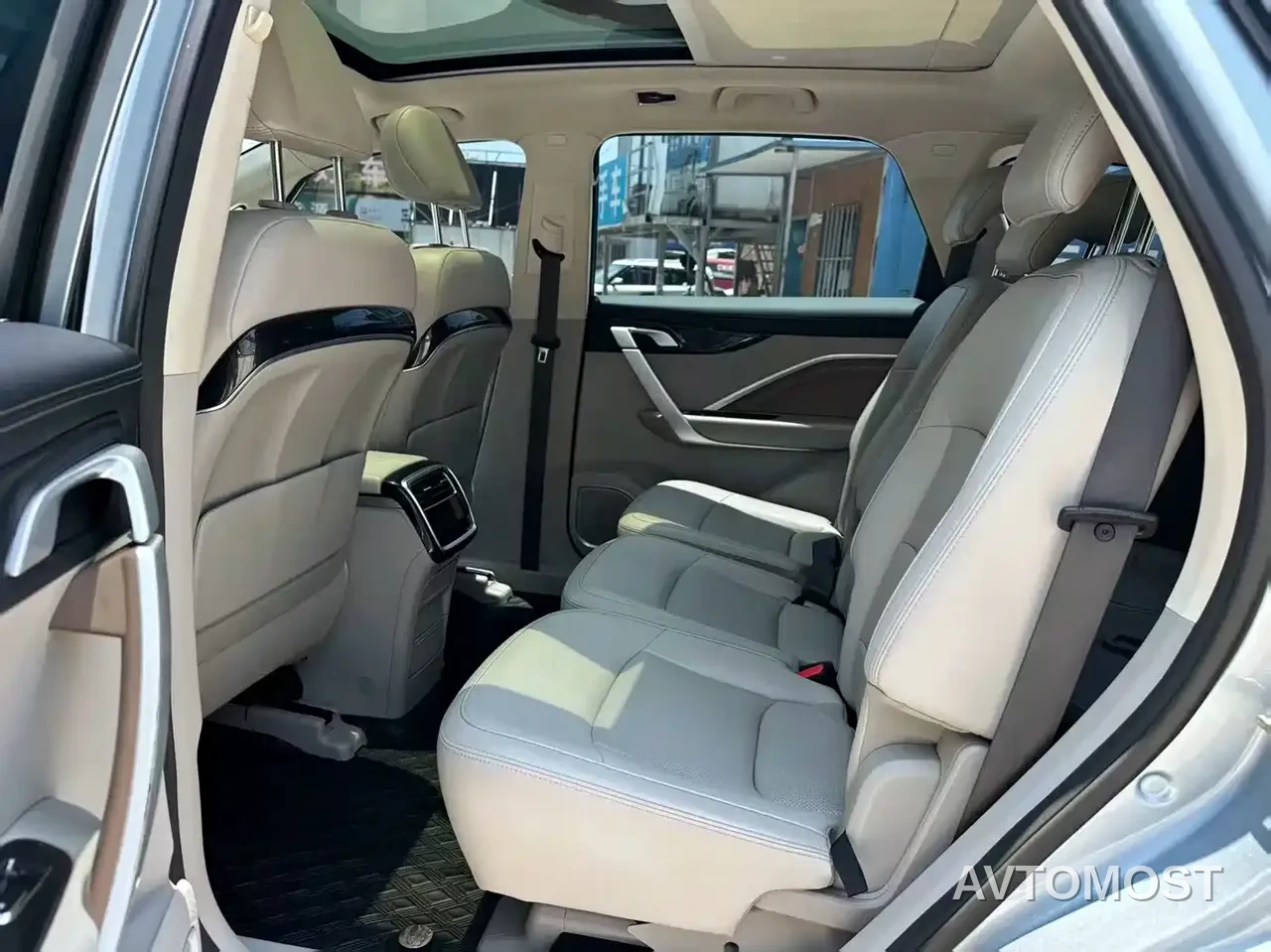 Geely Jiaji New Energy 2021 ePro 1.5TD PHEV Premium — фото 7