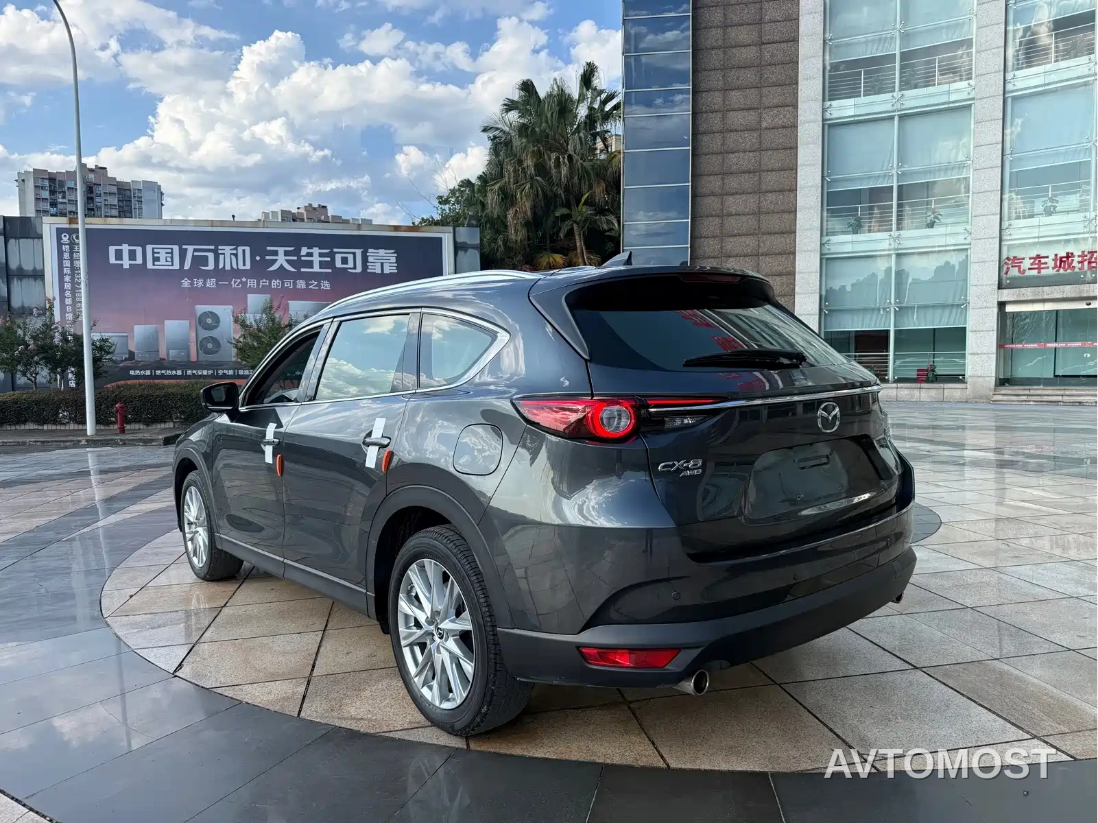 Mazda CX-8 2019 2.5L AWD Premium Model — фото 6