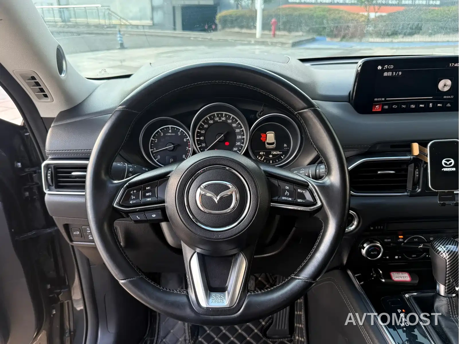 Mazda CX-8 2019 2.5L AWD Premium Model — фото 15